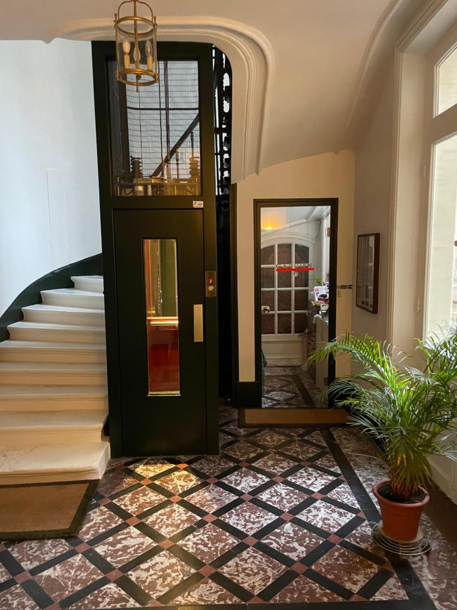 Magnifique Studio Champs-Elysee Apartment Paris Exterior photo